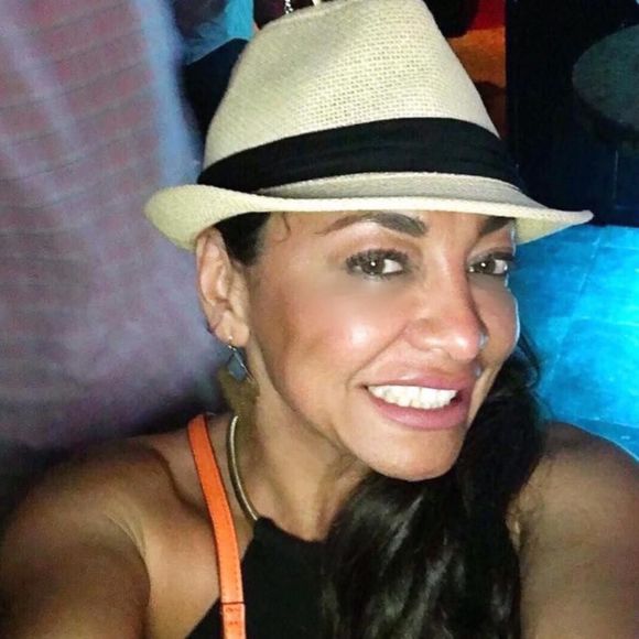 Meet your Posher, Georgina - Picture 1 of 1